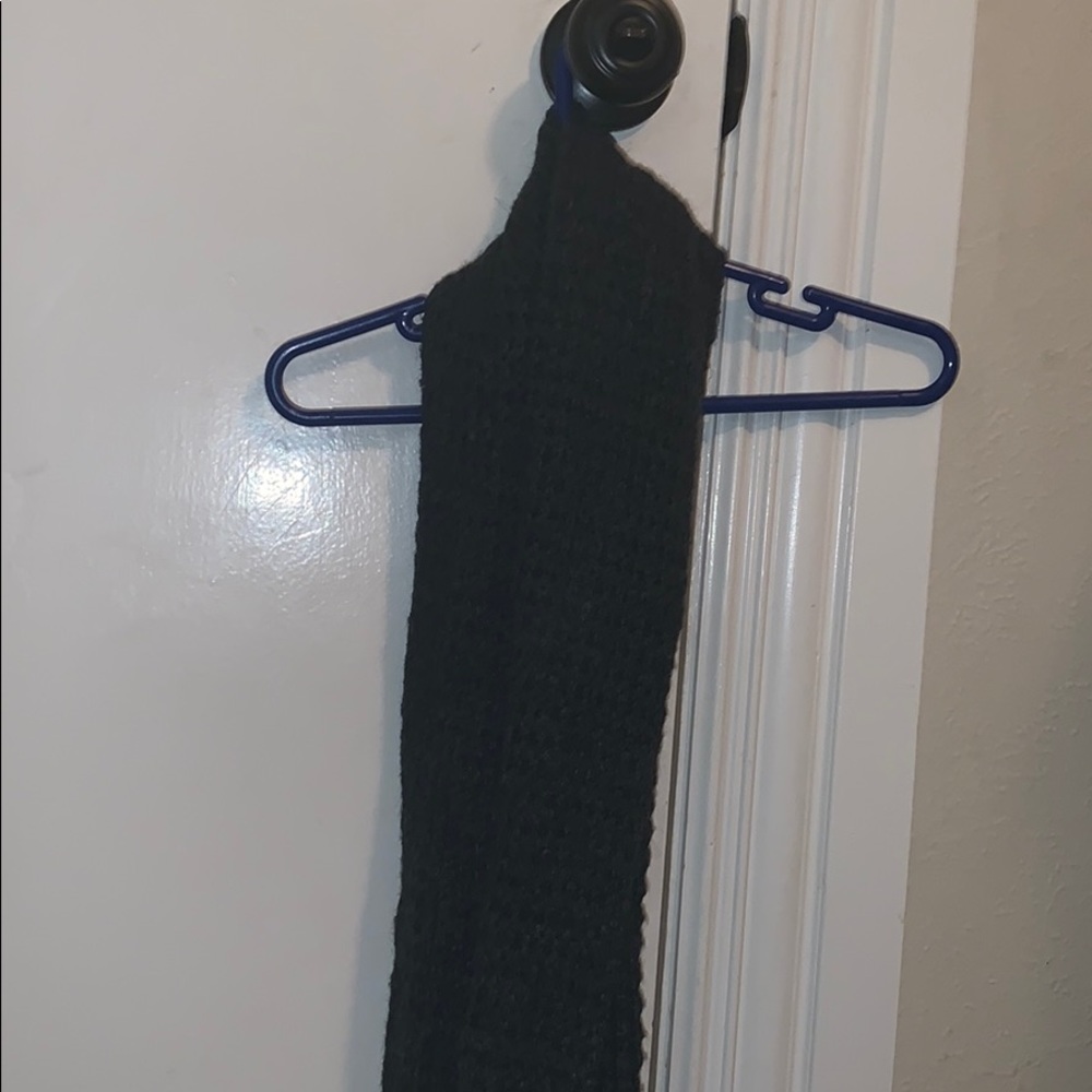 Women’s scarve